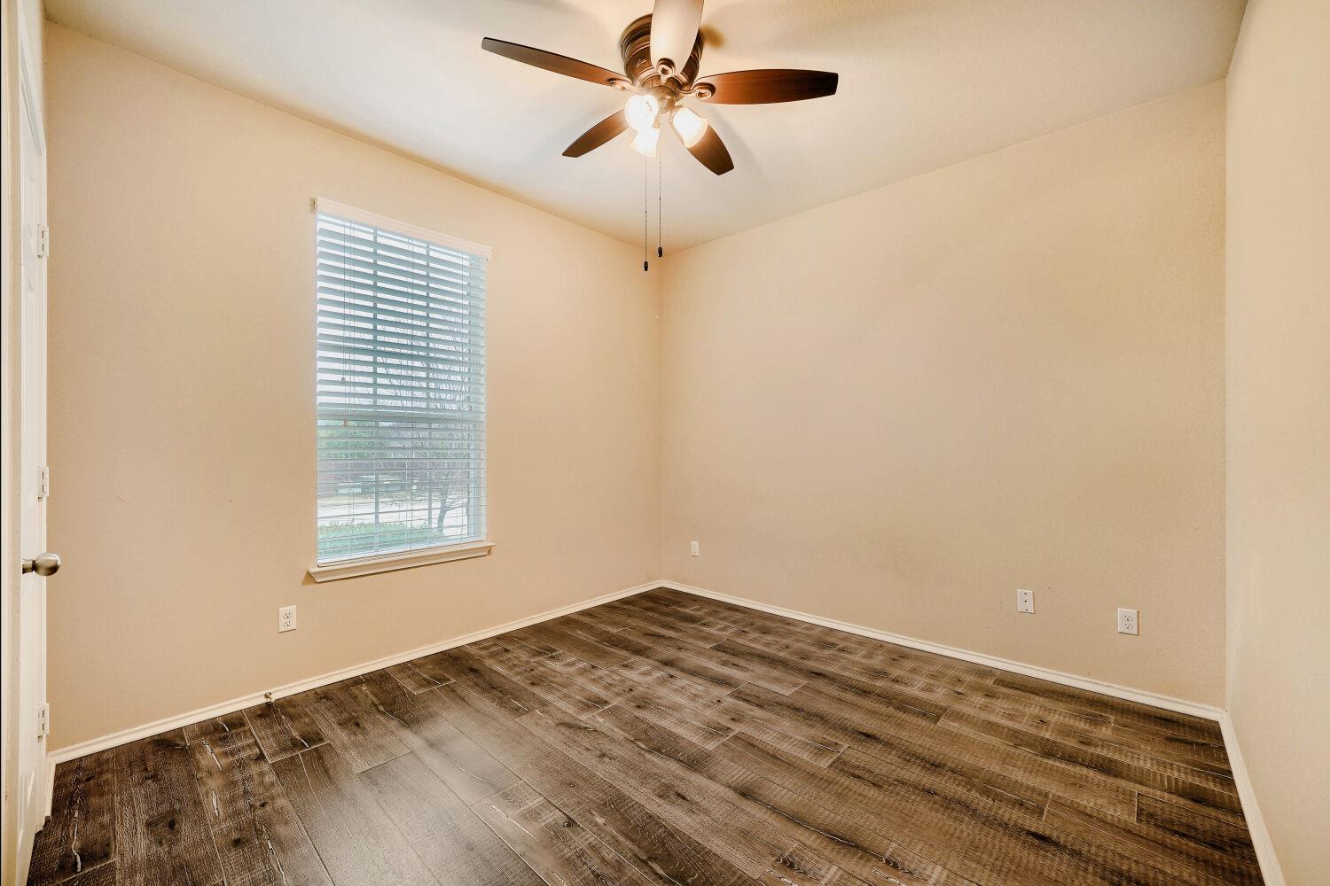 104 Golden Butterfly Dr, Leander, TX 78641