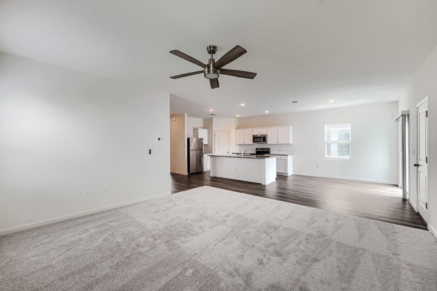 124 Mullen Way, Taylor, TX 76574