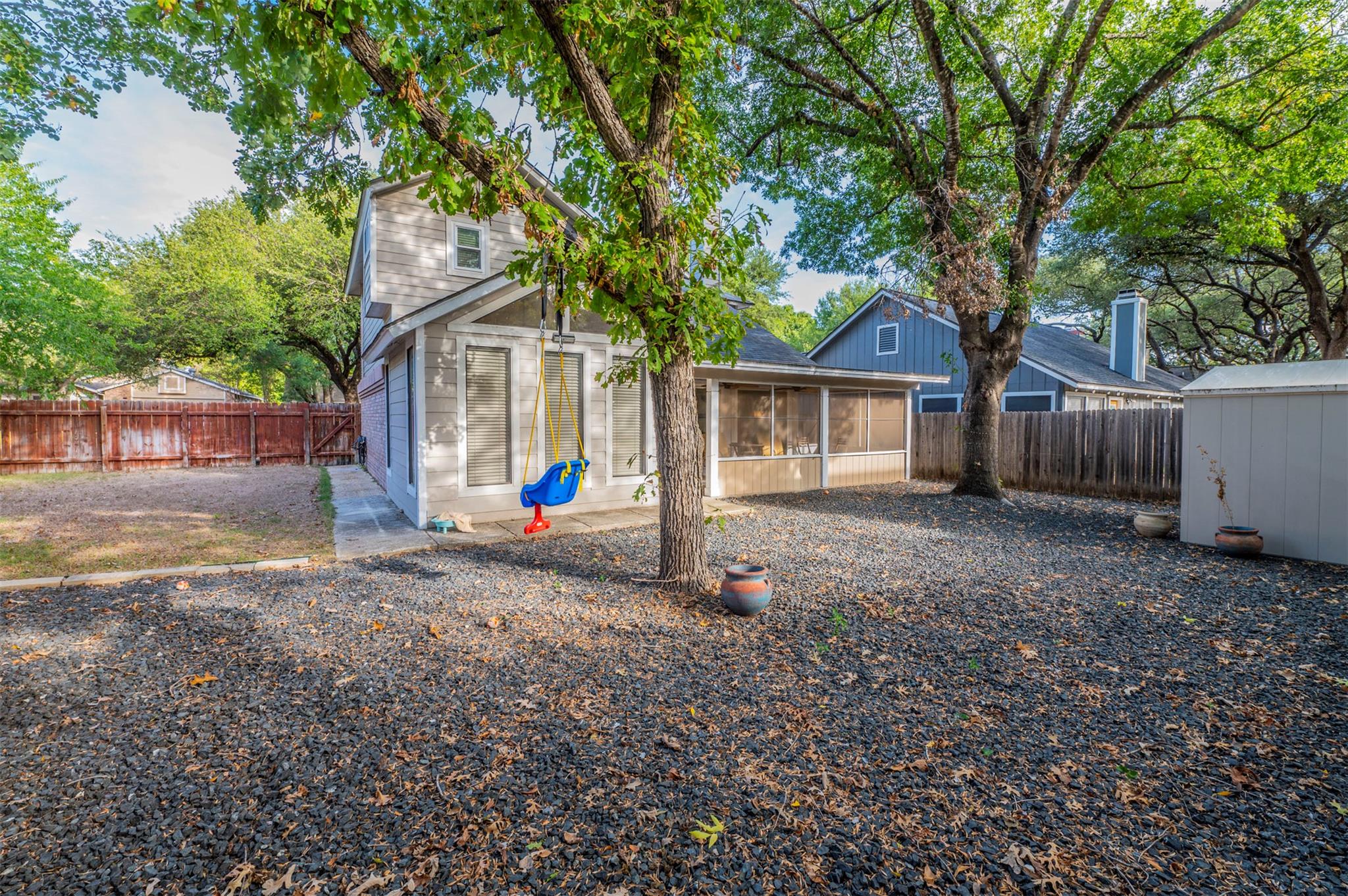 2126 River Hollow Dr, San Antonio, TX 78232