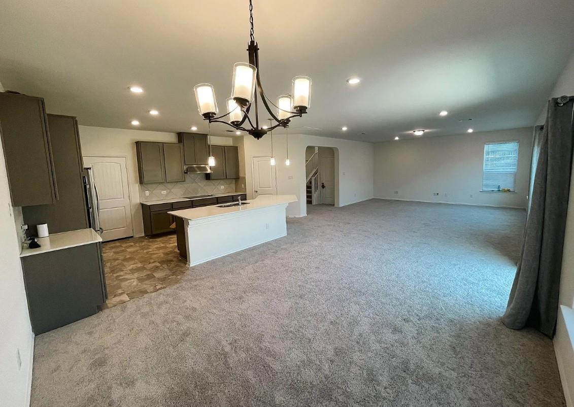 704 Zelia Gln, Leander, TX 78641