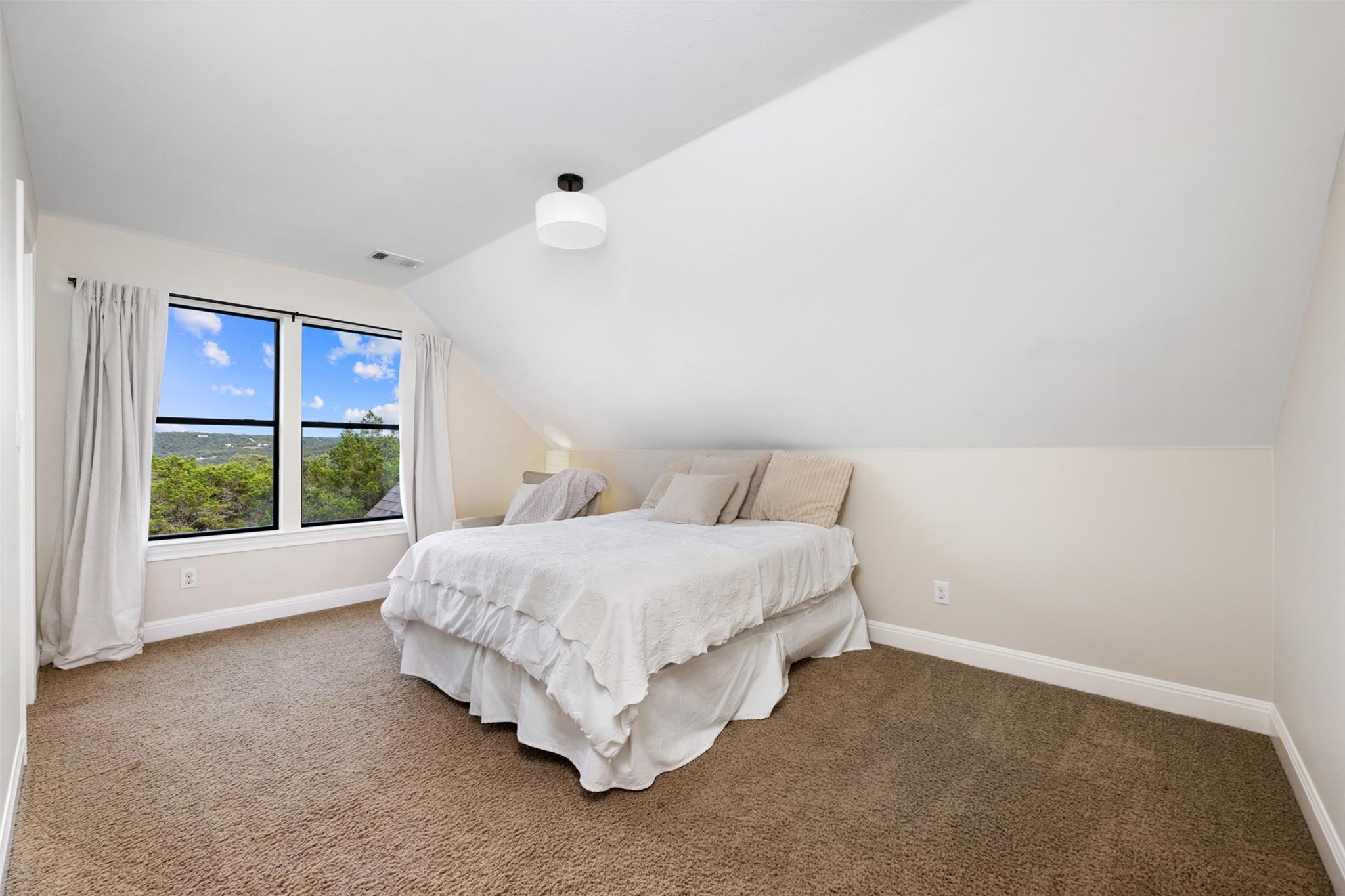 18900 Angel Mountain Dr, Leander, TX 78641