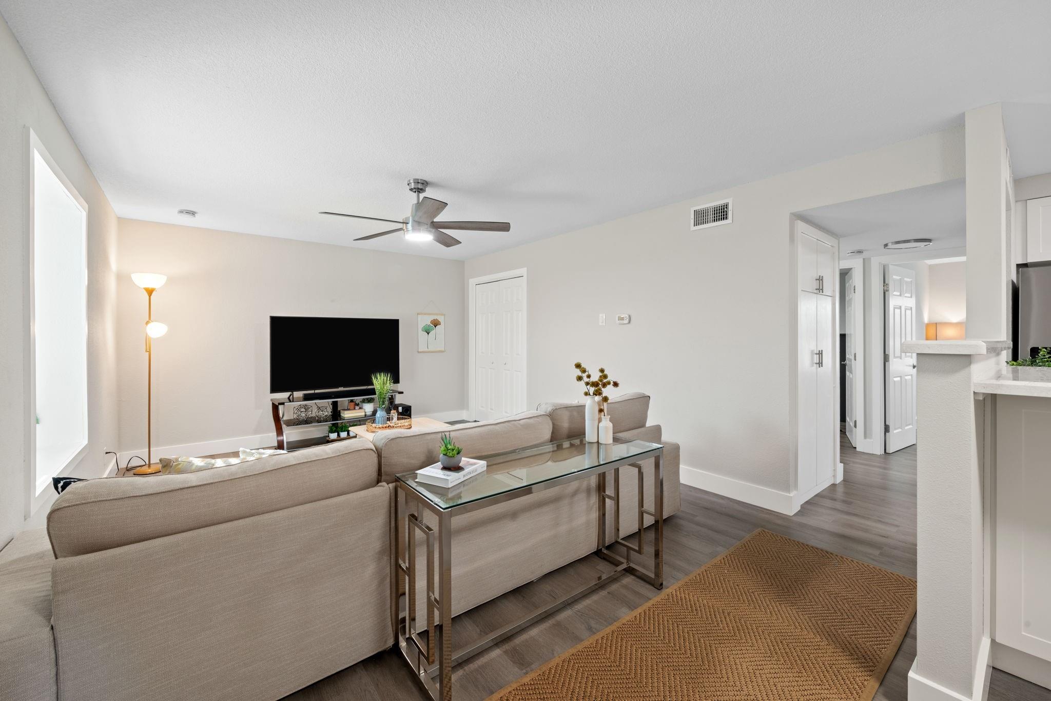 7801 Shoal Creek Blvd # 203, Austin, TX 78757