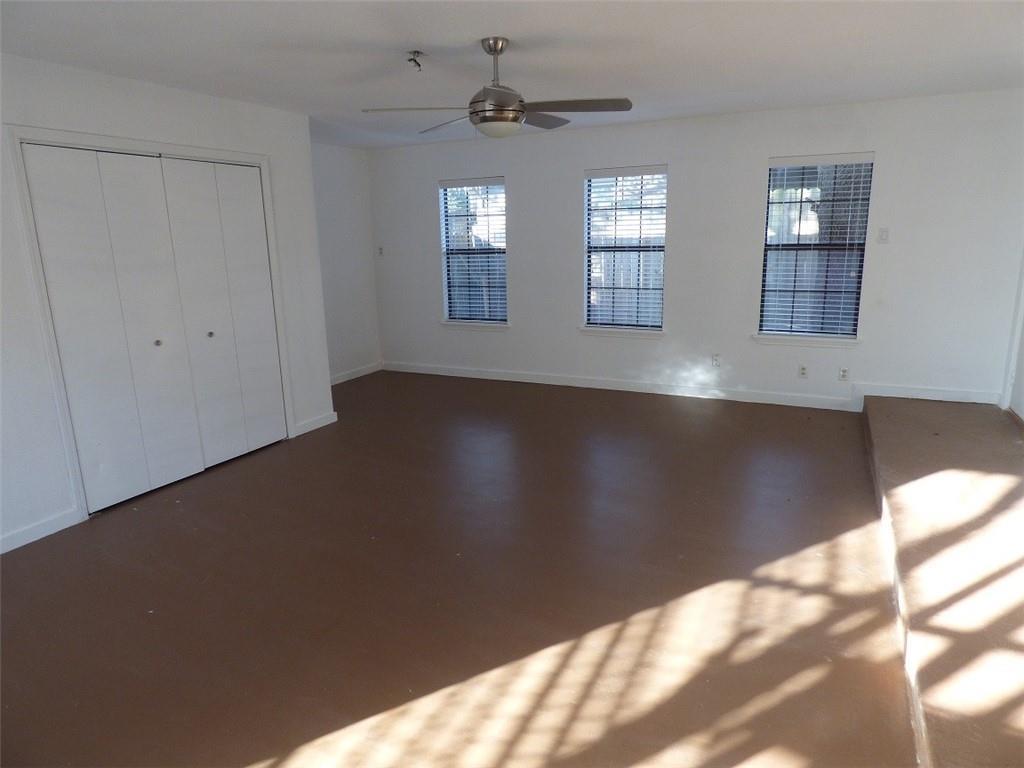 6107 La Mesa St, Lago Vista, TX 78645