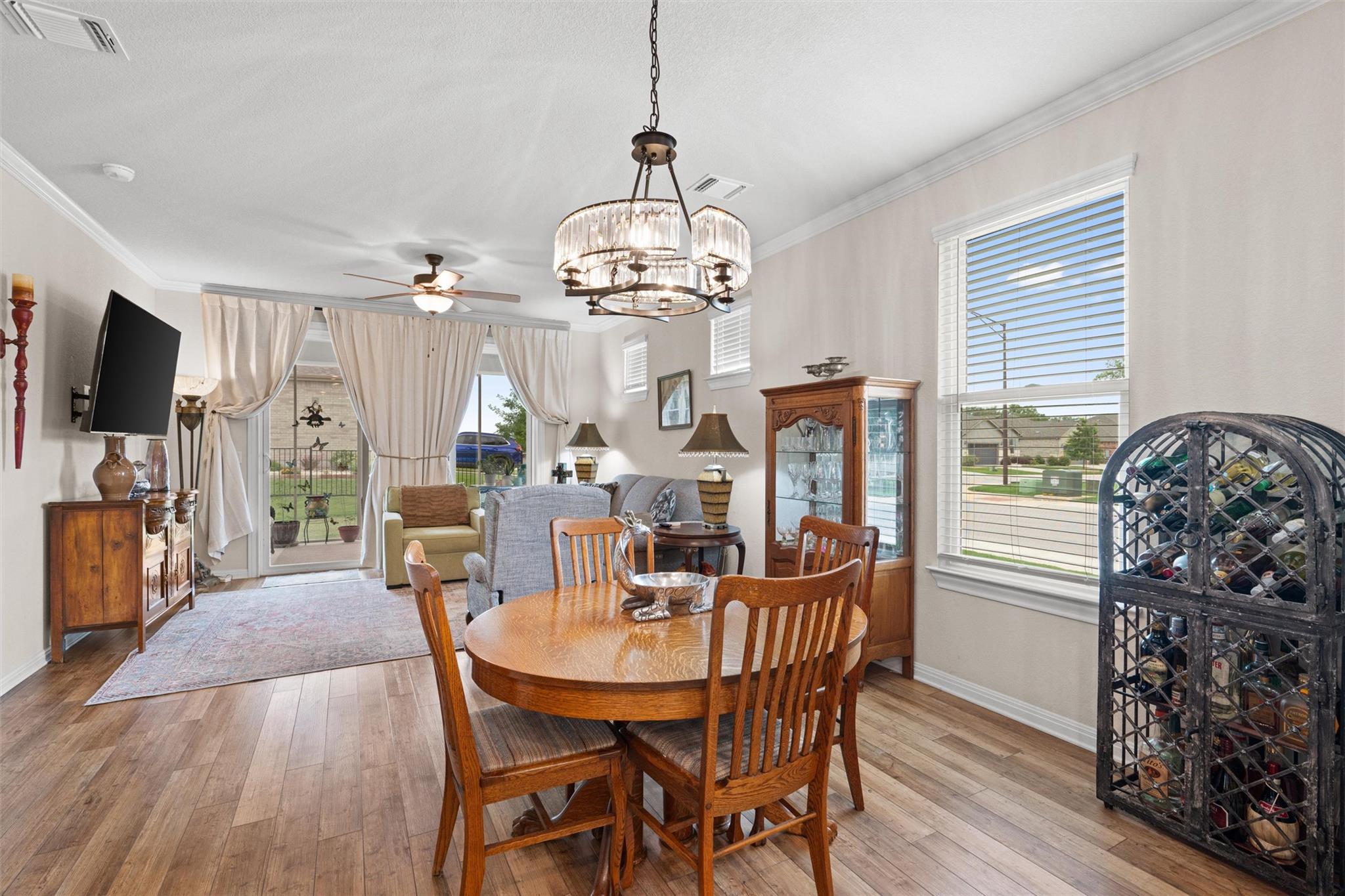 121 Winterhorse Cv, Georgetown, TX 78633