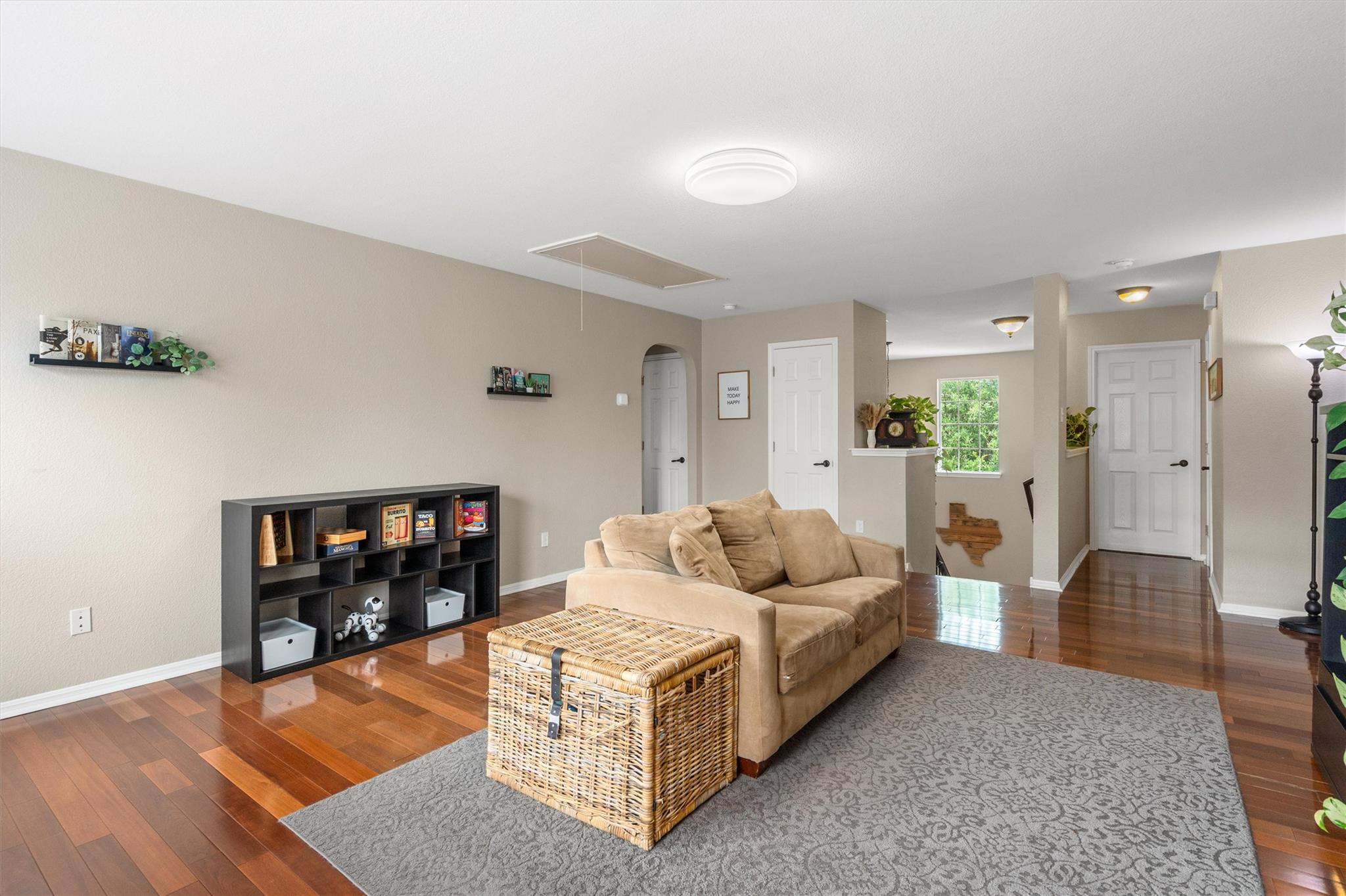 112 Justin Leonard Dr, Round Rock, TX 78664