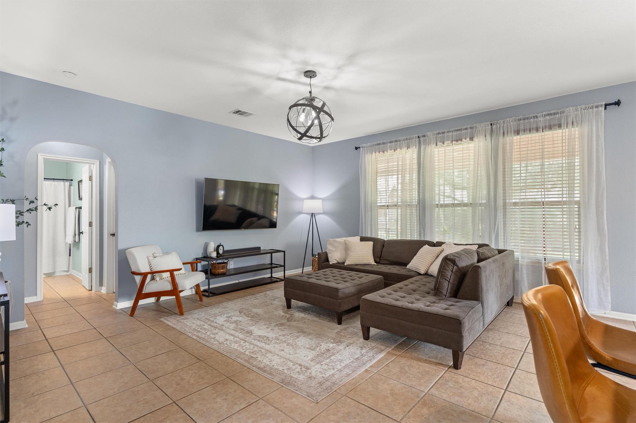 112 Justin Leonard Dr, Round Rock, TX 78664