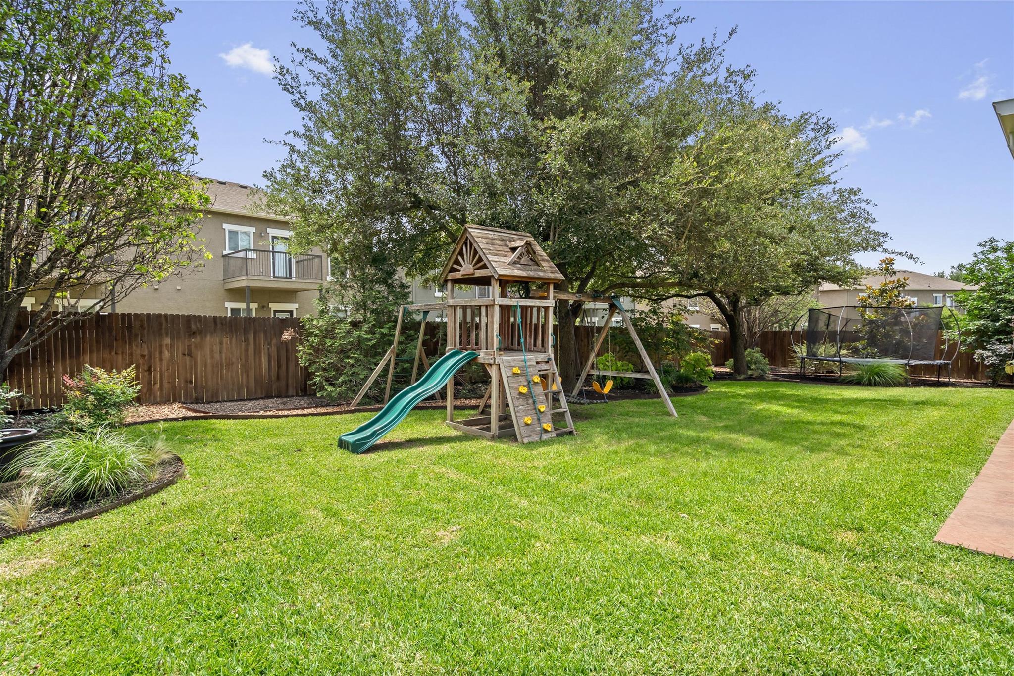 112 Justin Leonard Dr, Round Rock, TX 78664