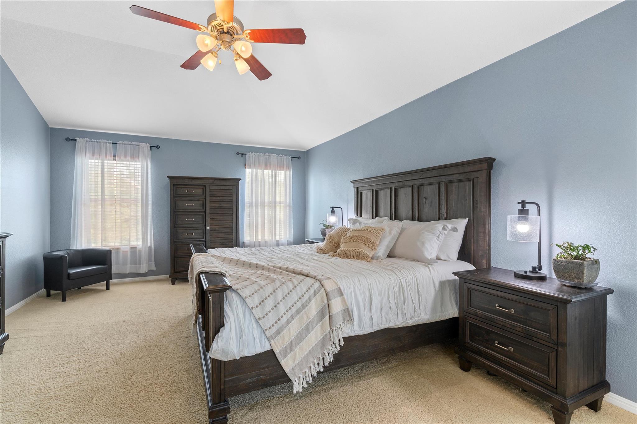 112 Justin Leonard Dr, Round Rock, TX 78664