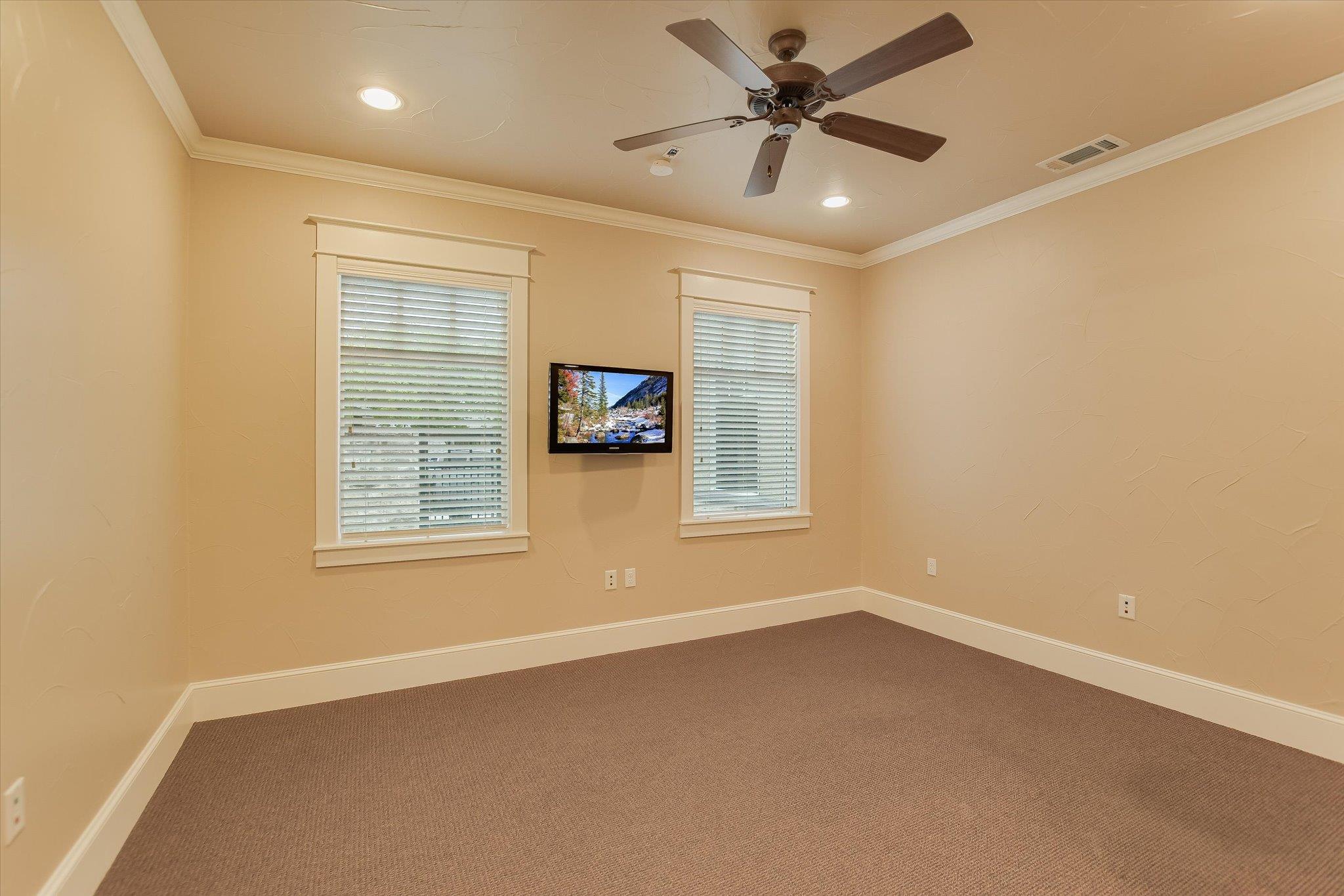 310 W Main St # 204, Round Rock, TX 78664