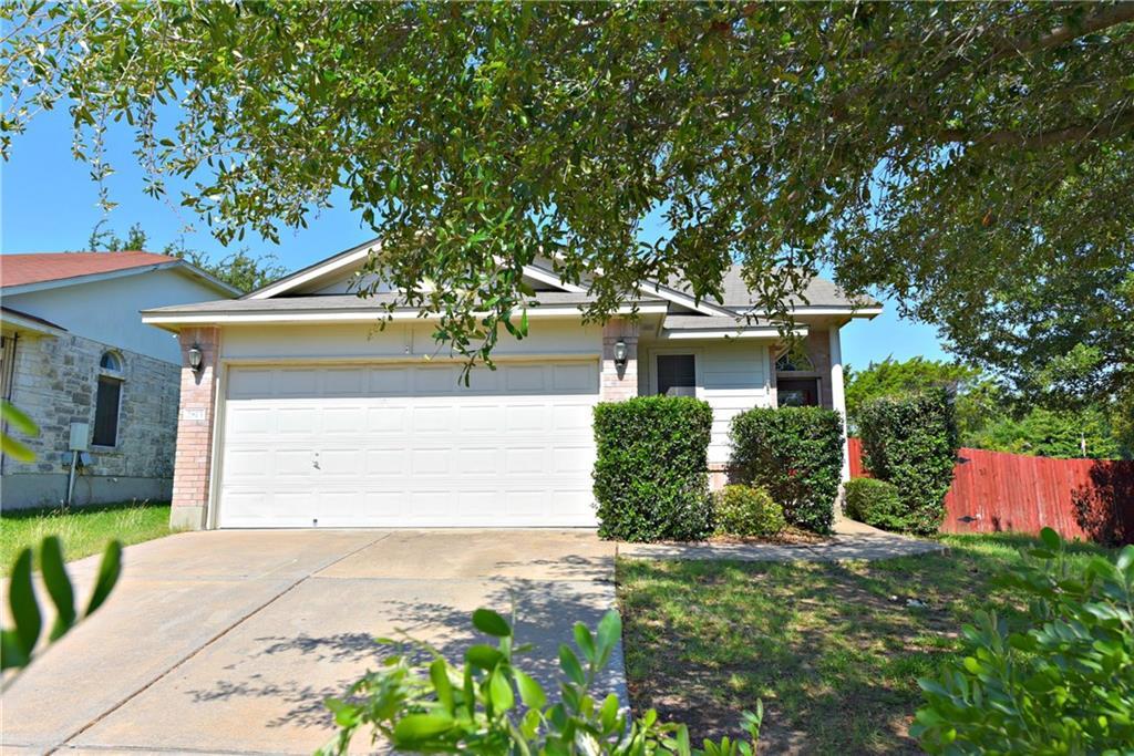2813 Greenlee Dr, Leander, TX 78641