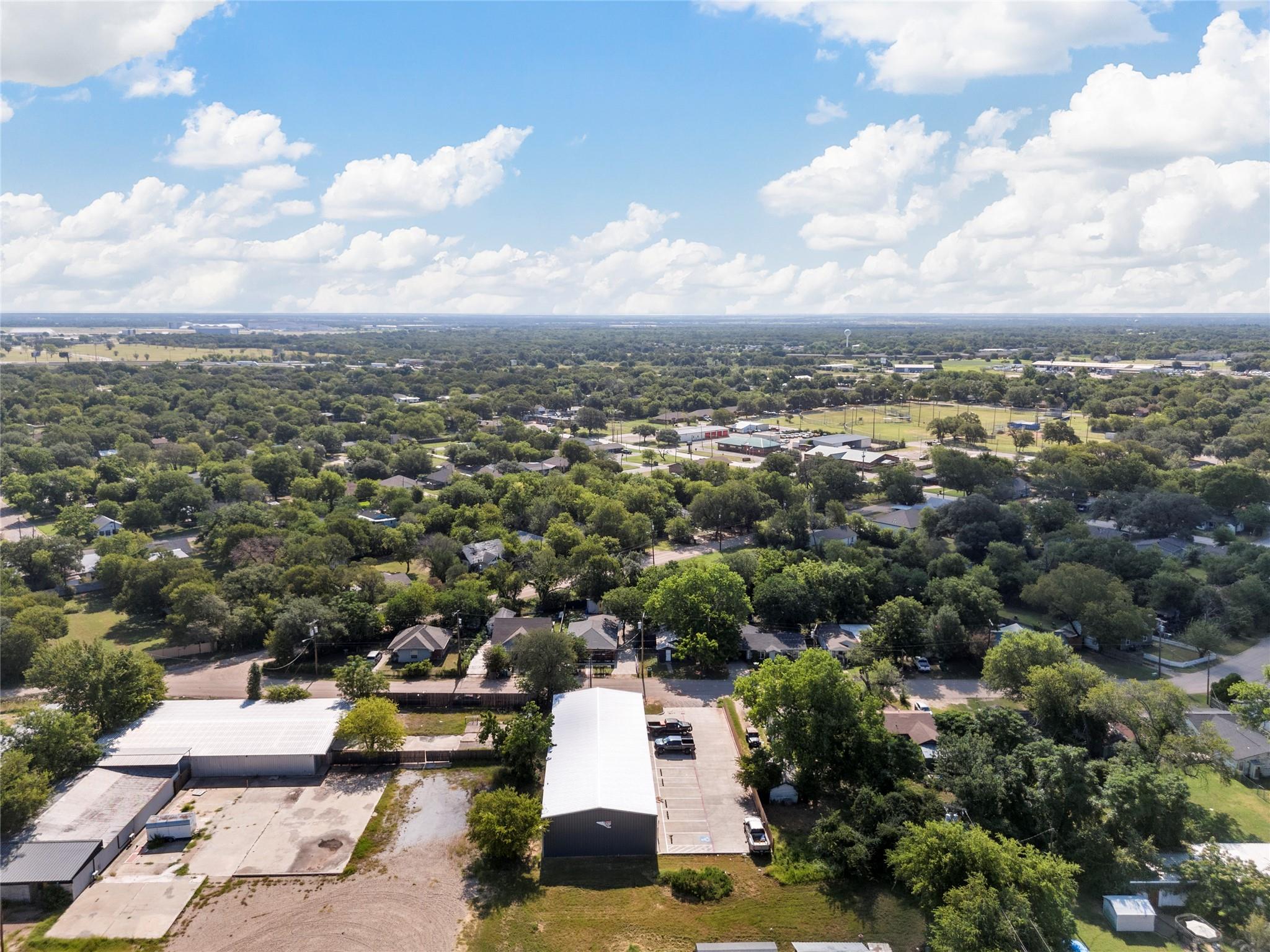 210 Stanfield Dr, Waco, TX 76705