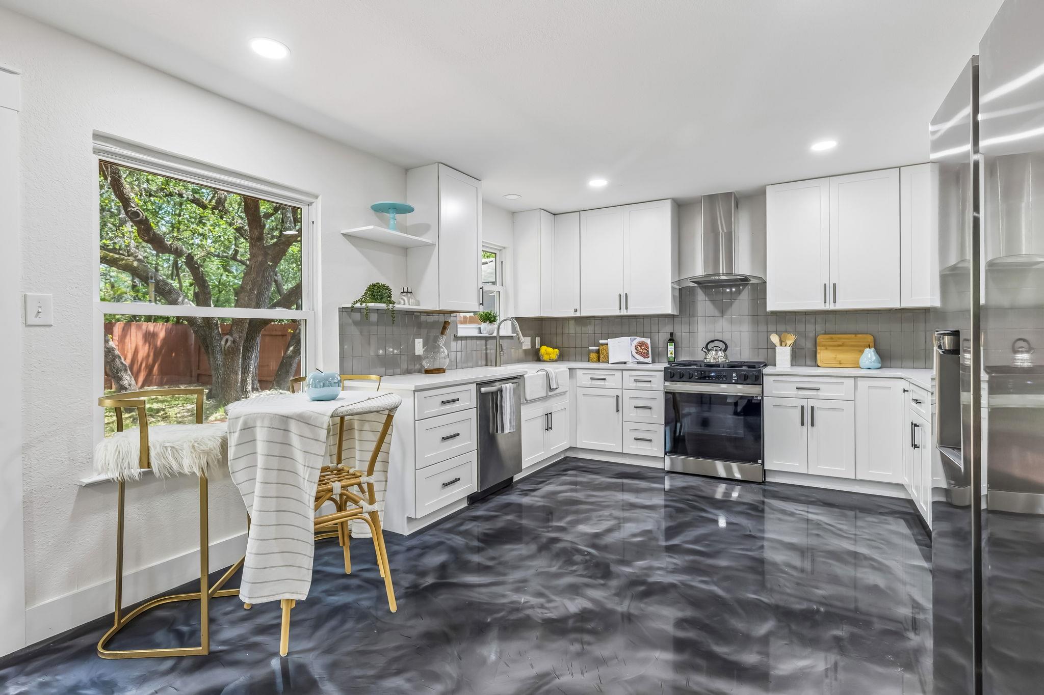 8921 Corran Ferry Dr, Austin, TX 78749