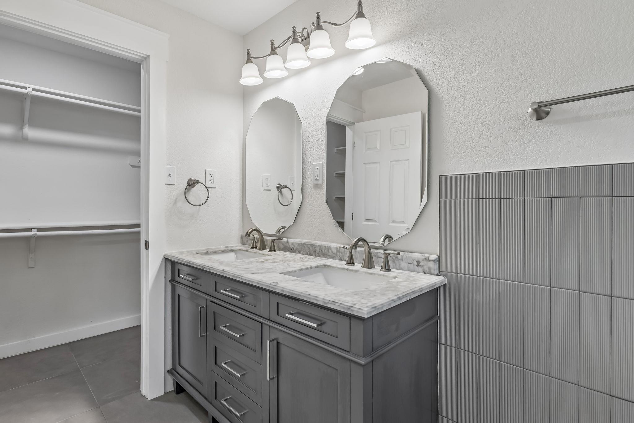 8921 Corran Ferry Dr, Austin, TX 78749