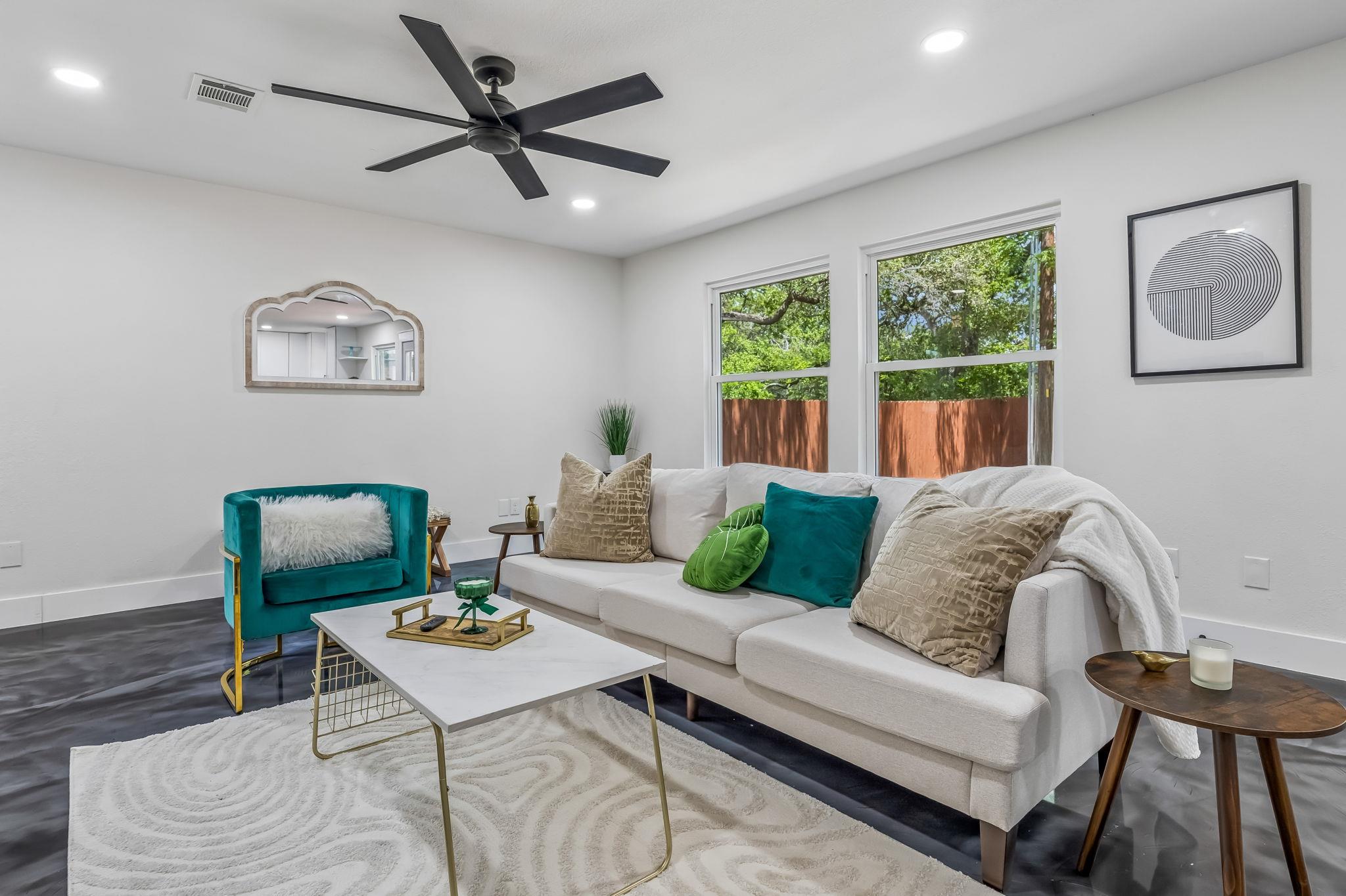 8921 Corran Ferry Dr, Austin, TX 78749