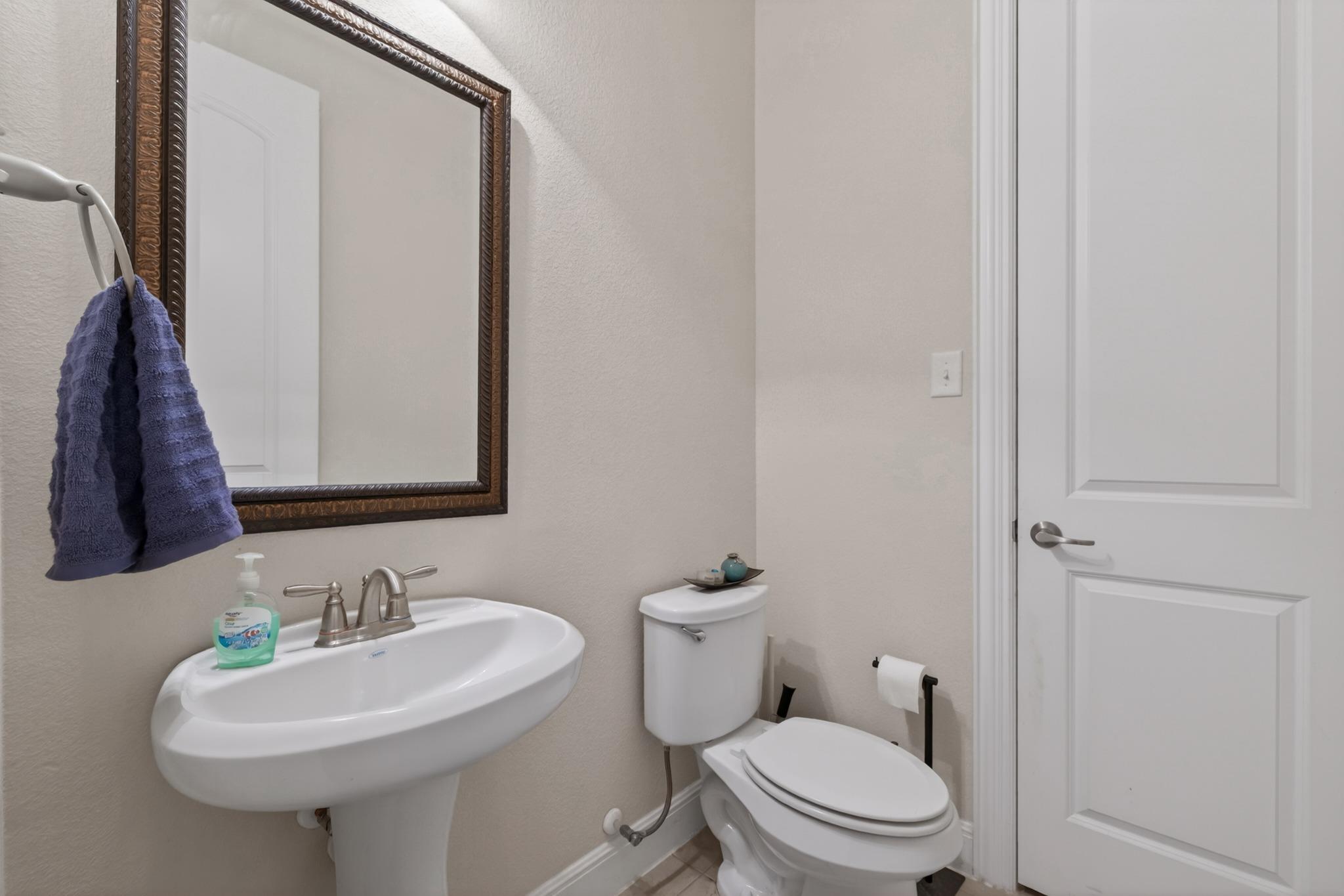 1017 Tabernash Dr, Leander, TX 78641