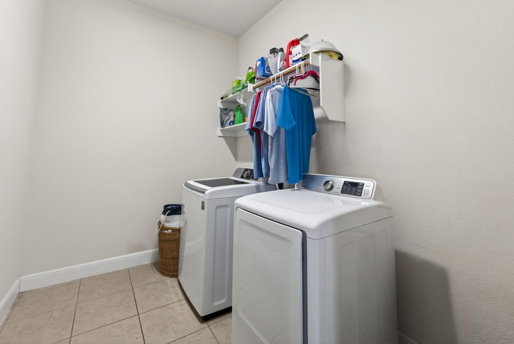 1017 Tabernash Dr, Leander, TX 78641