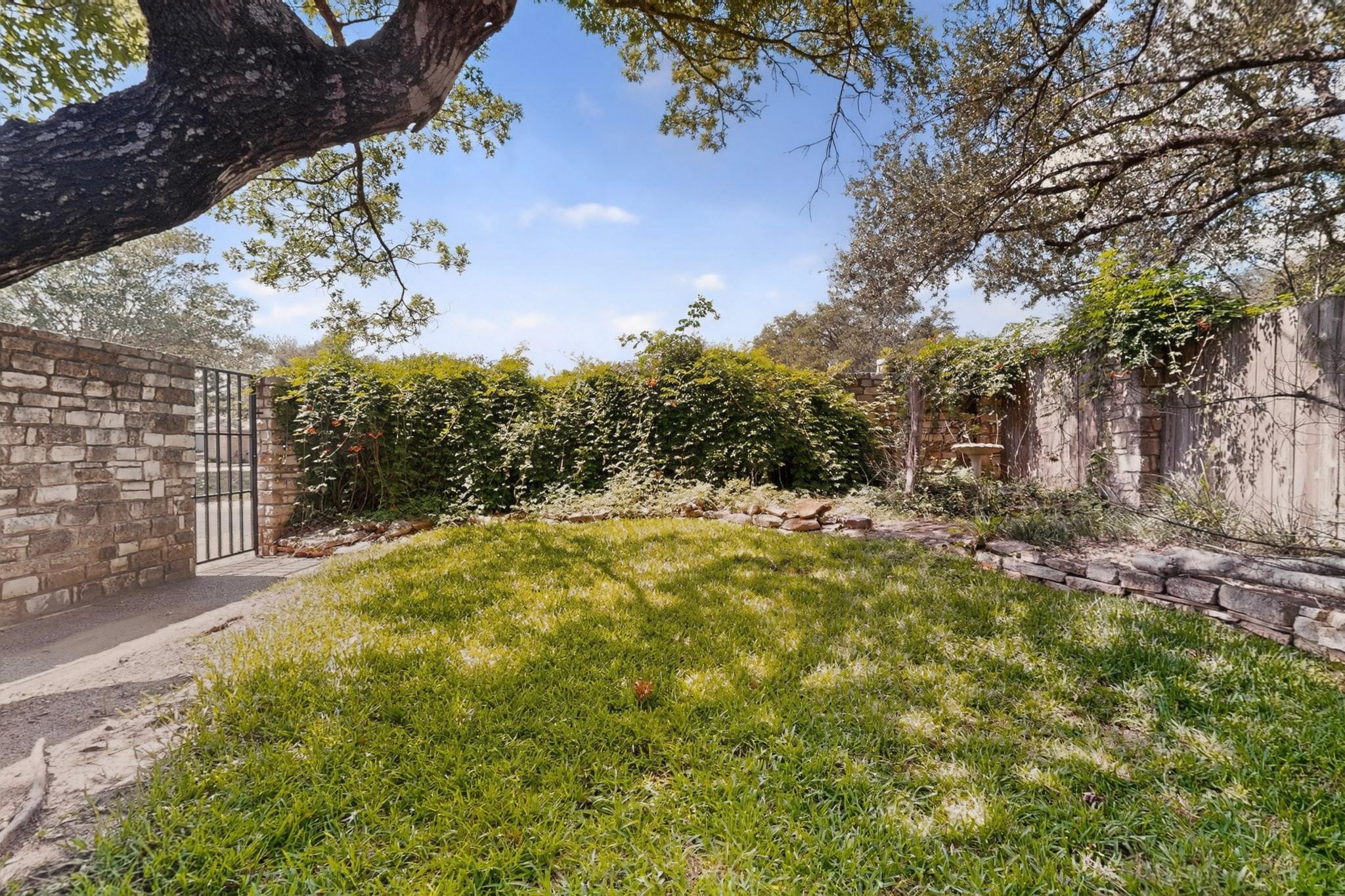 5107 McKittrick Canyon Dr, Austin, TX 78759