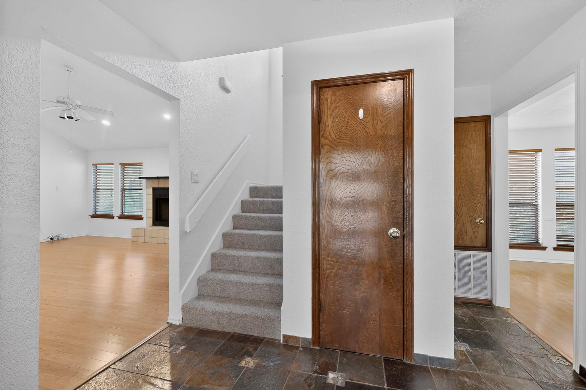 5107 McKittrick Canyon Dr, Austin, TX 78759