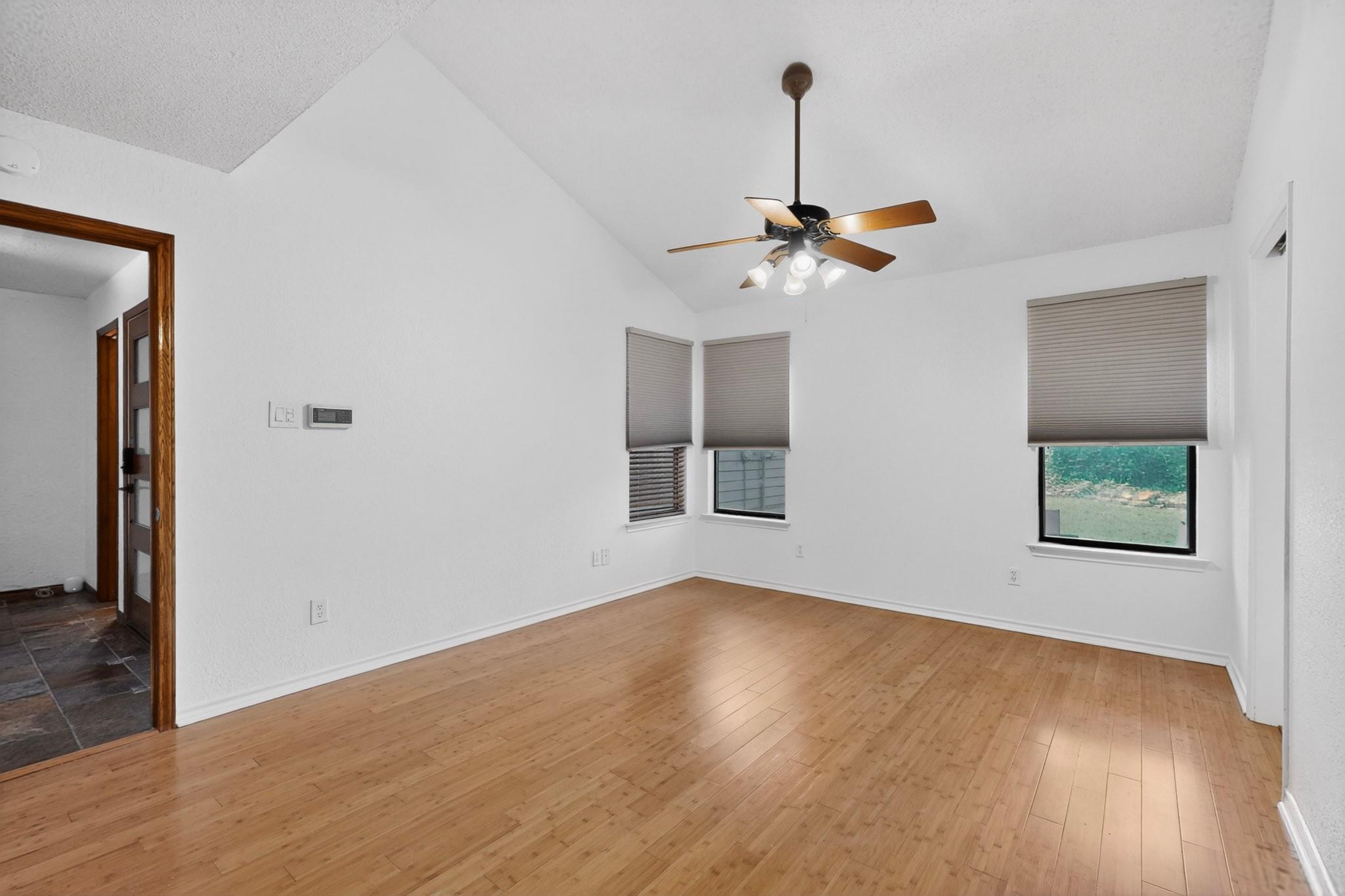 5107 McKittrick Canyon Dr, Austin, TX 78759