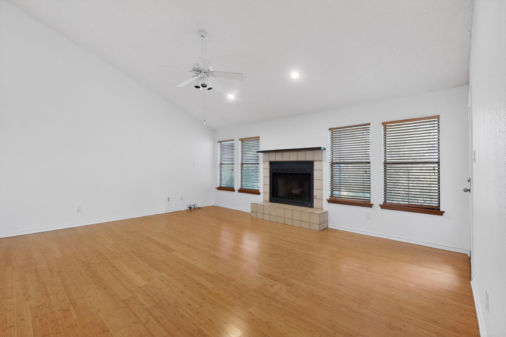 5107 McKittrick Canyon Dr, Austin, TX 78759
