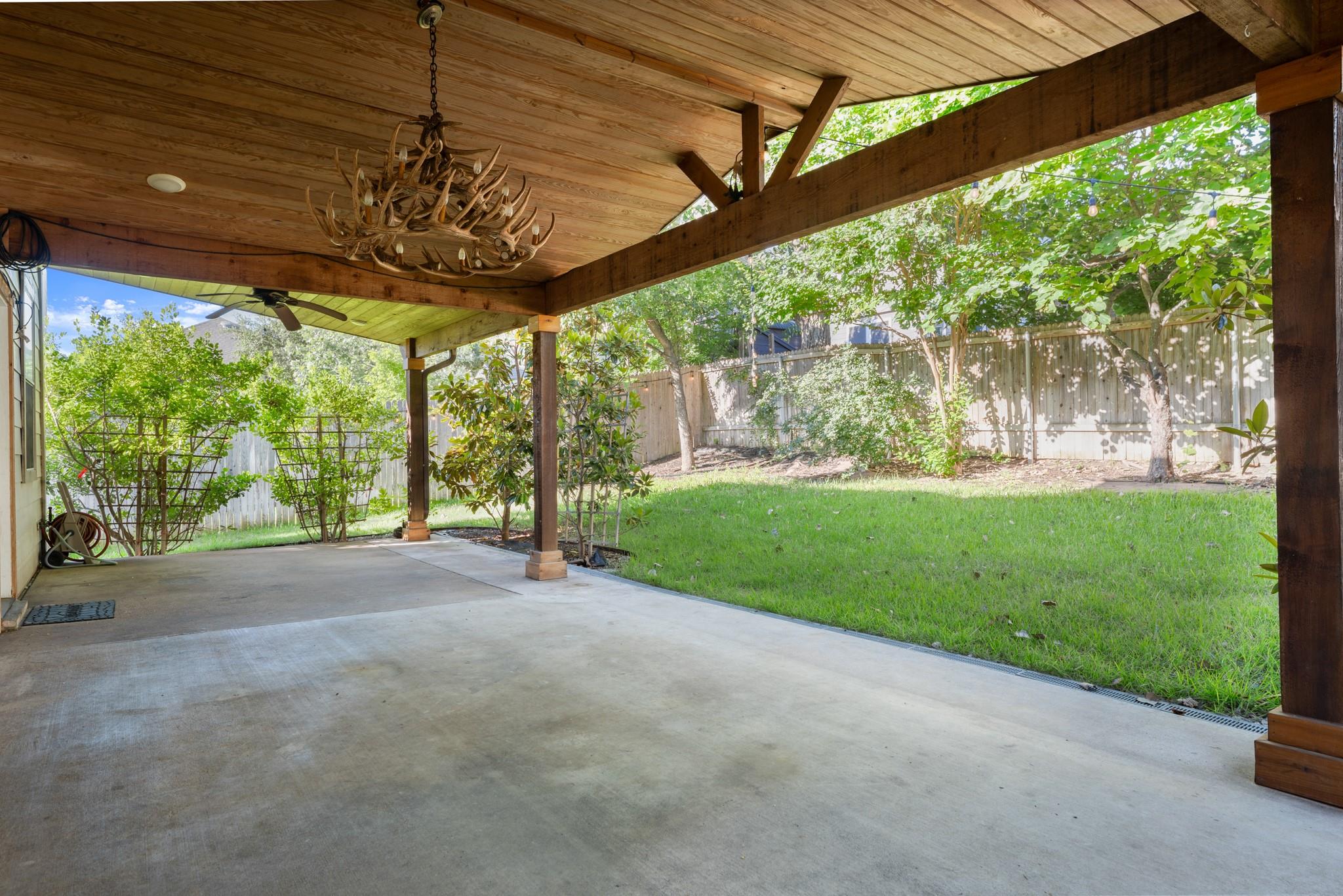 411 Olmos Dr, Leander, TX 78641