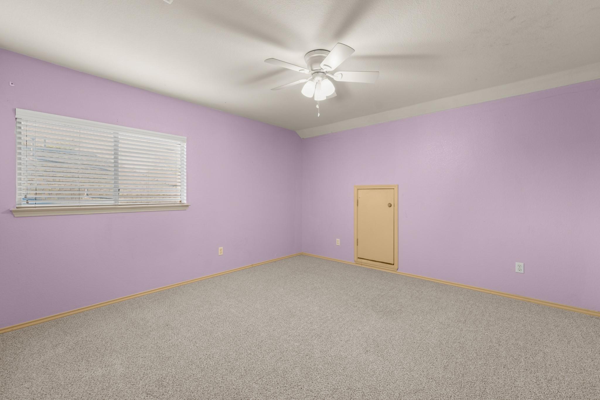 411 Olmos Dr, Leander, TX 78641