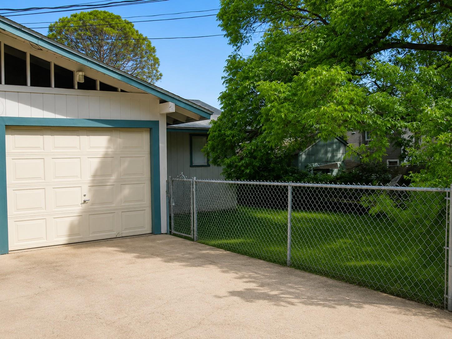 4812 Avenue H # A, Austin, TX 78751