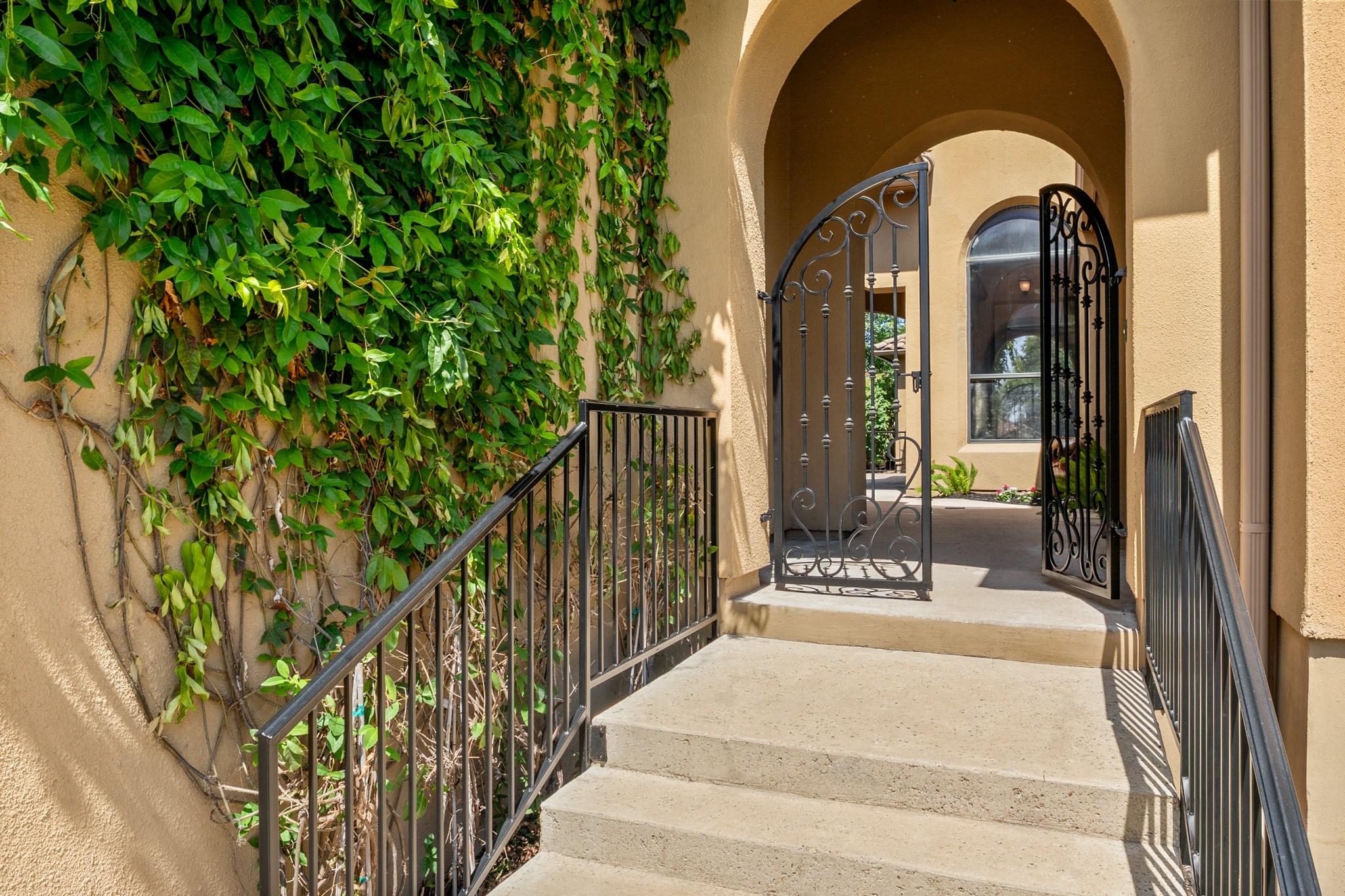 3000 Pamella Ct, Austin, TX 78734