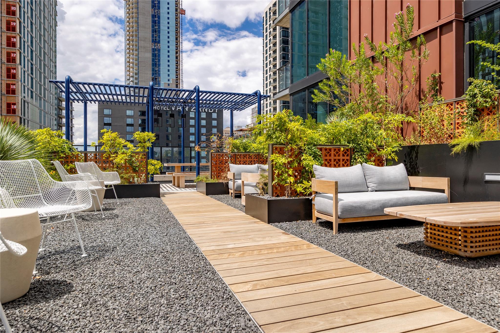 84 East Ave # 2302, Austin, TX 78701