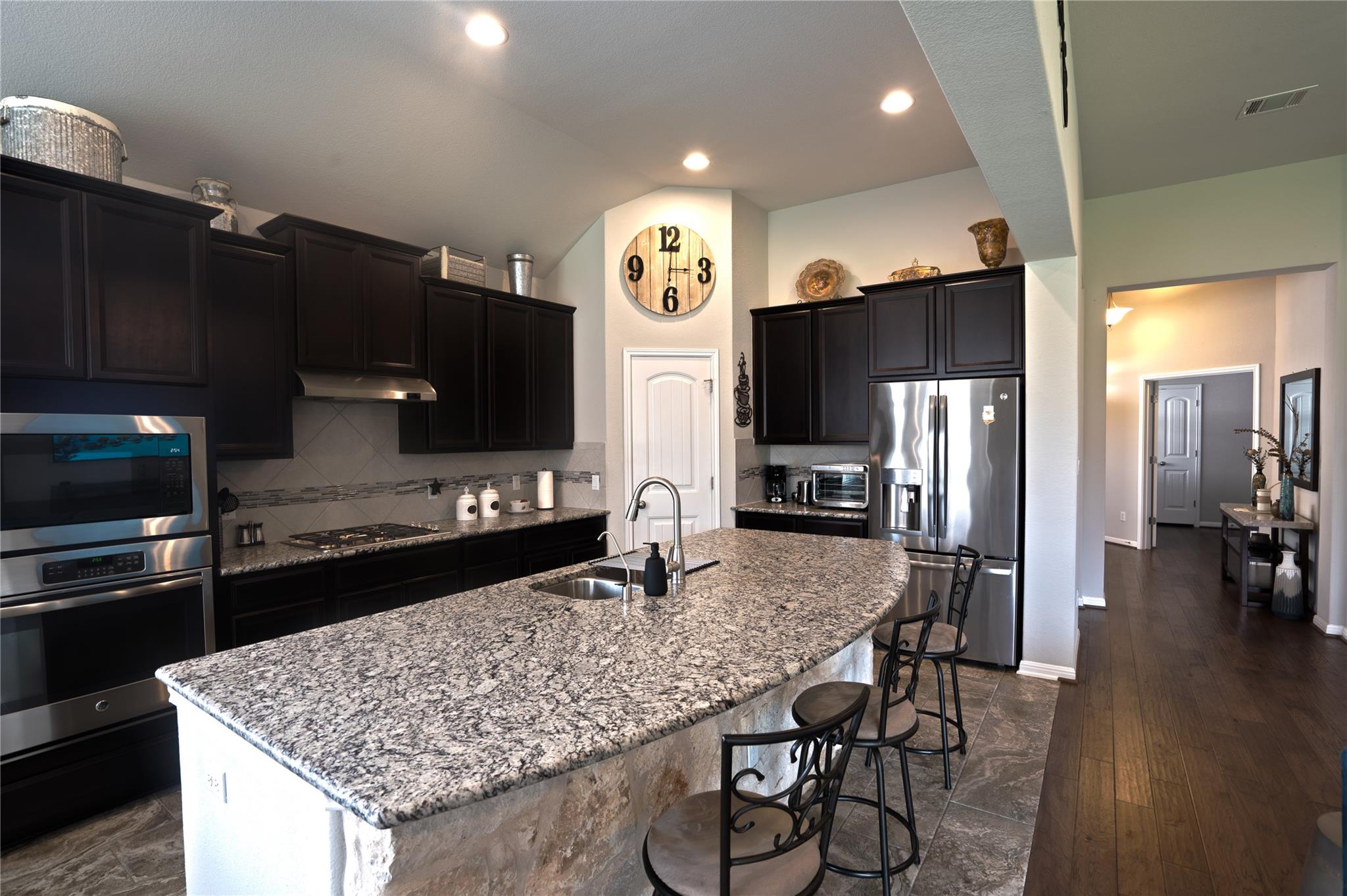 203 Summer Park Bnd, Cedar Park, TX 78613