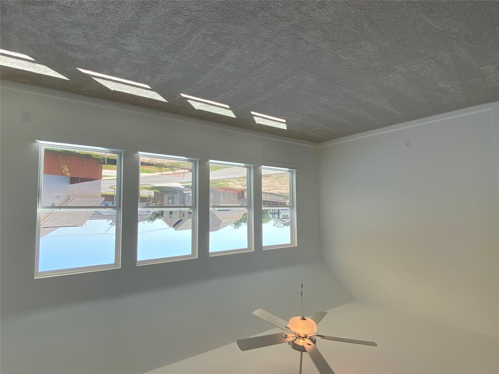 2212 Sarabanda St, Round Rock, TX 78681