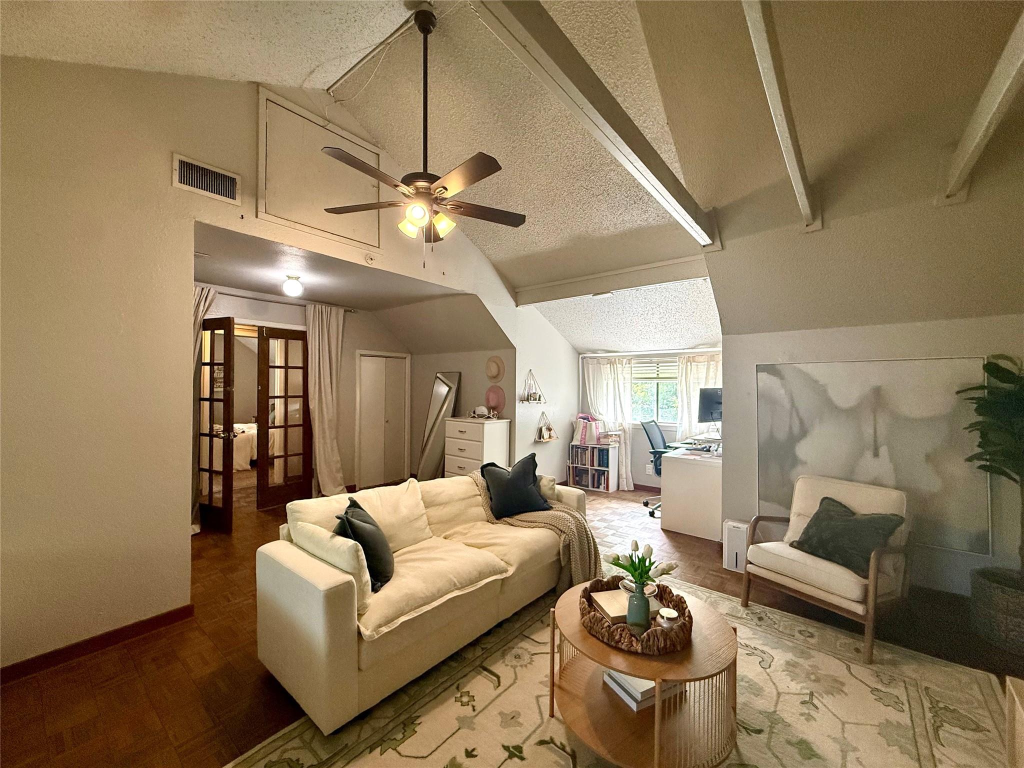 1609 W 11th St, Austin, TX 78703