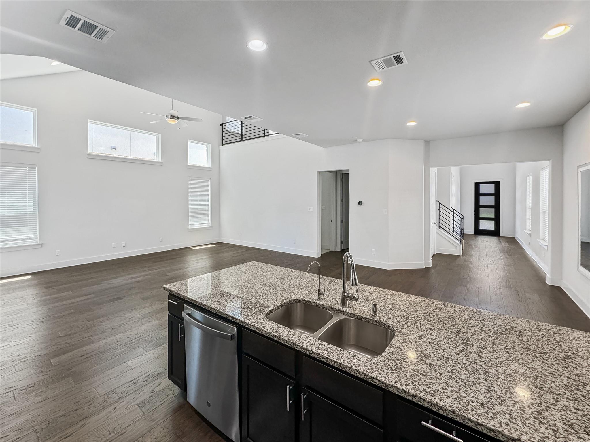 1208 Westborough Ln, Leander, TX 78641