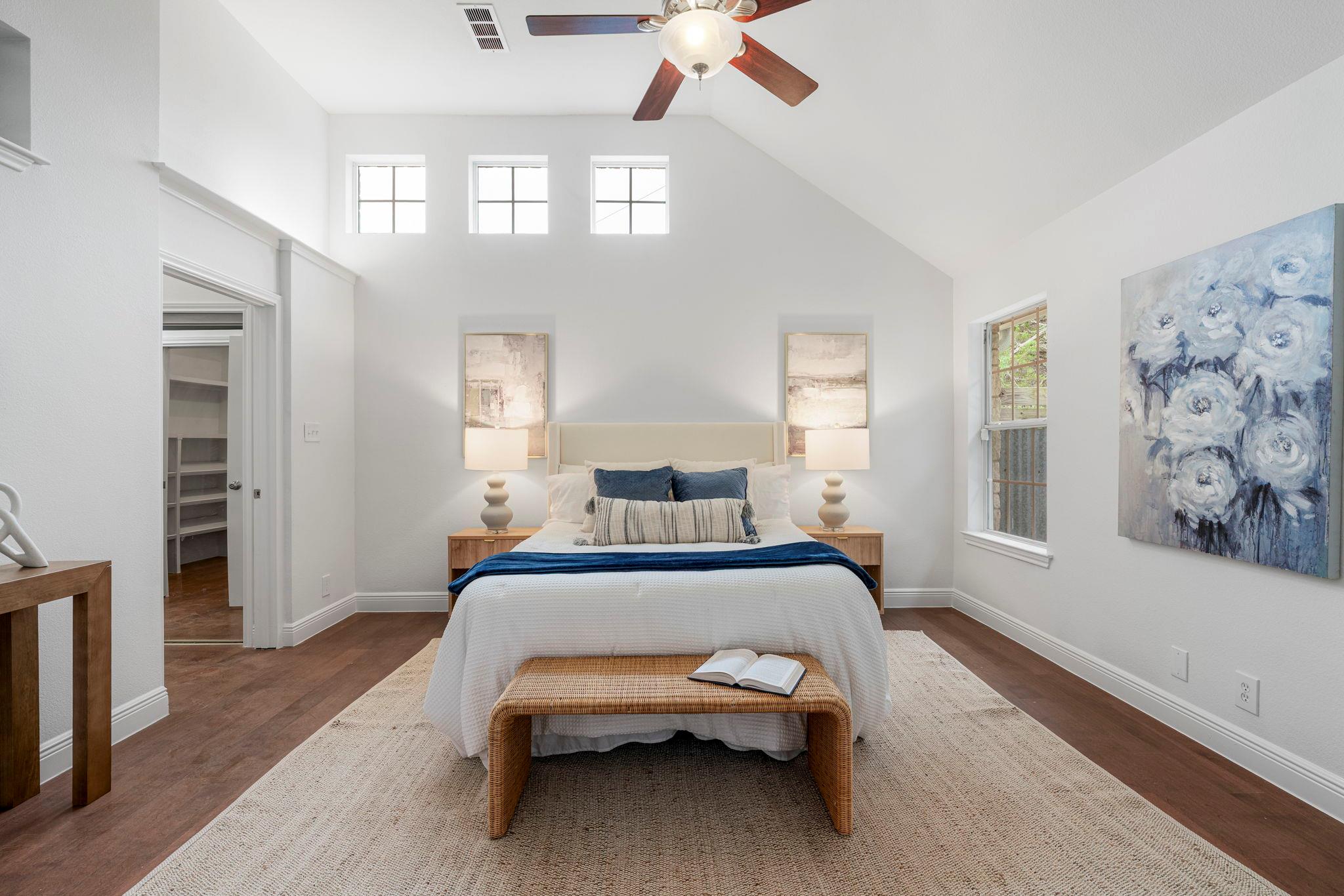1129 Cedar Pass Rd, Driftwood, TX 78619