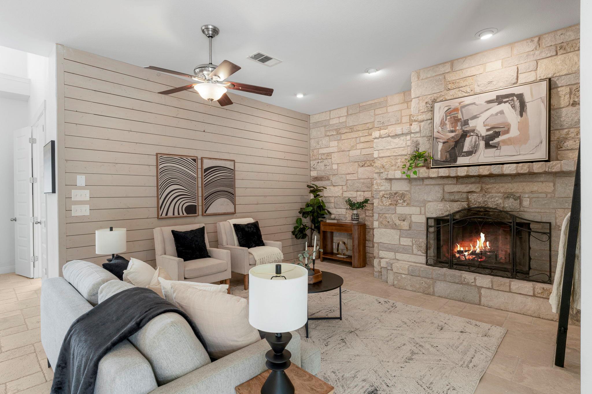 1129 Cedar Pass Rd, Driftwood, TX 78619