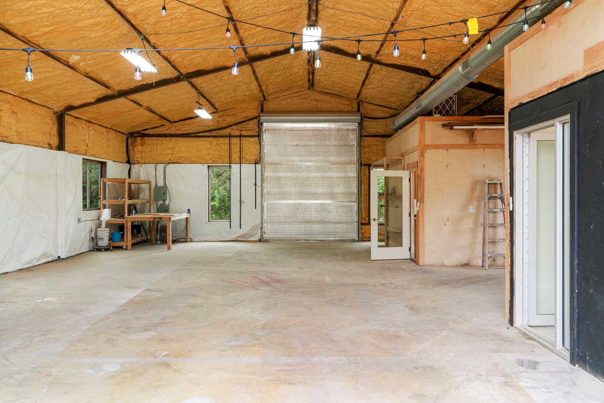 1129 Cedar Pass Rd, Driftwood, TX 78619