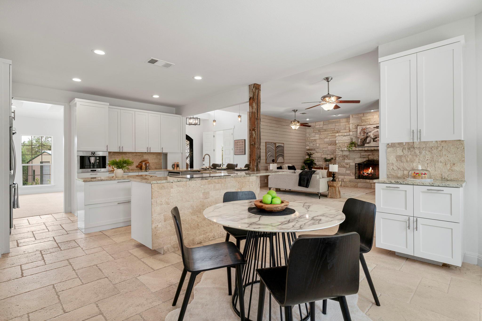 1129 Cedar Pass Rd, Driftwood, TX 78619