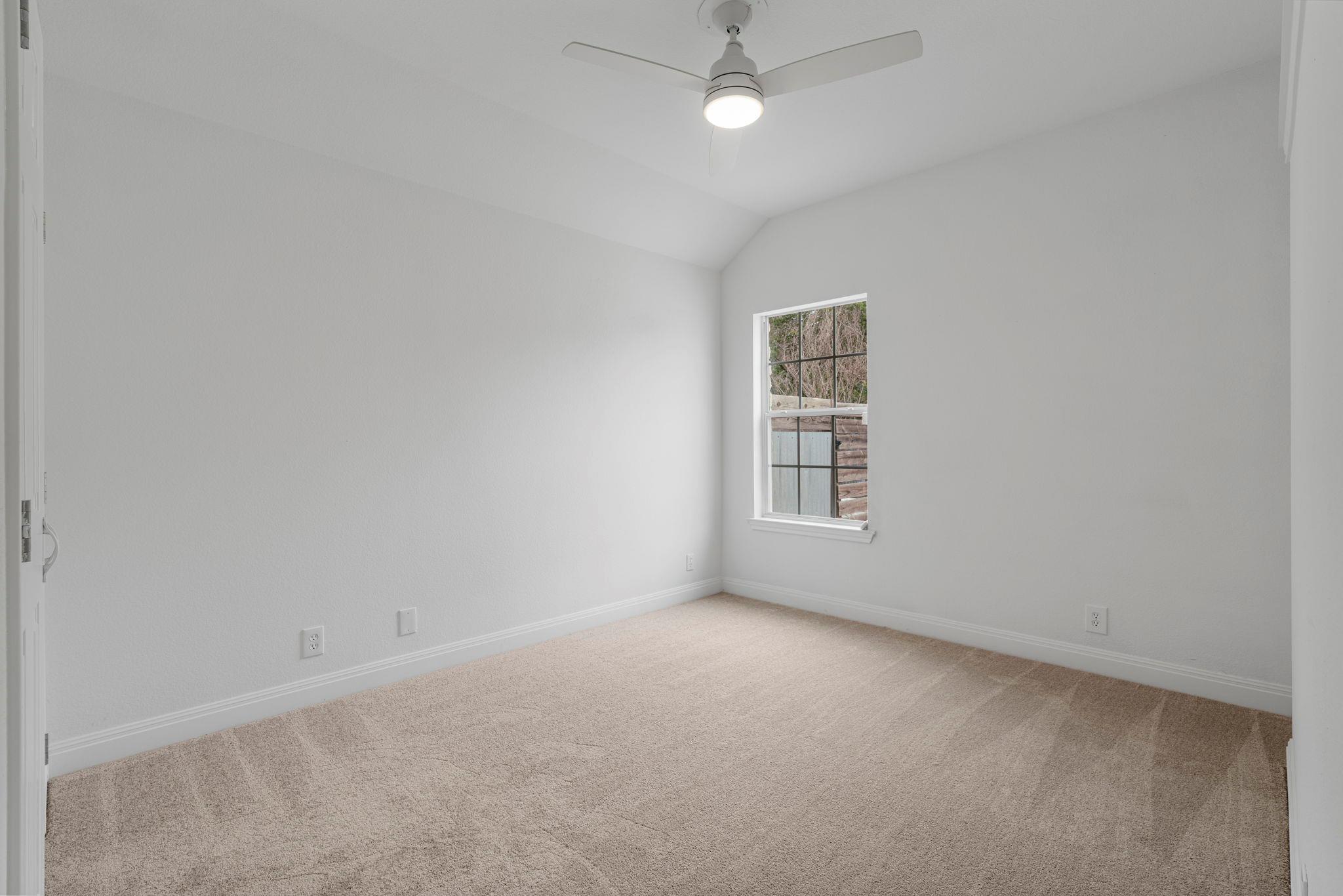 1129 Cedar Pass Rd, Driftwood, TX 78619