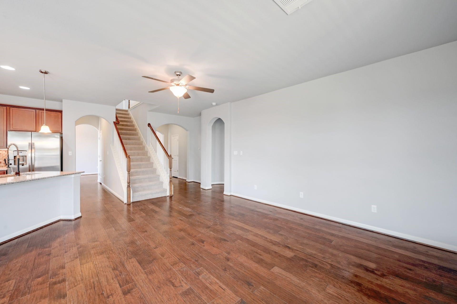 176 Flannery Ln, Buda, TX 78610