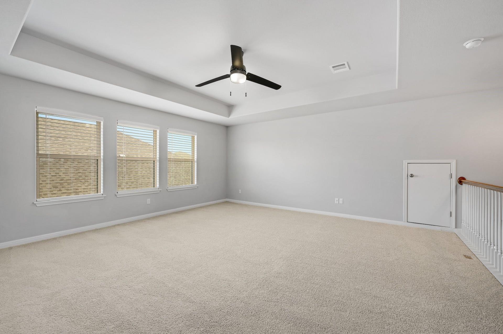 176 Flannery Ln, Buda, TX 78610
