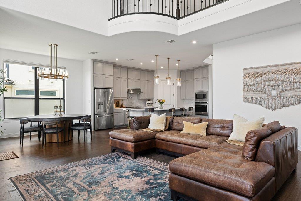 1221 Siena Sunset Rd, Leander, TX 78641
