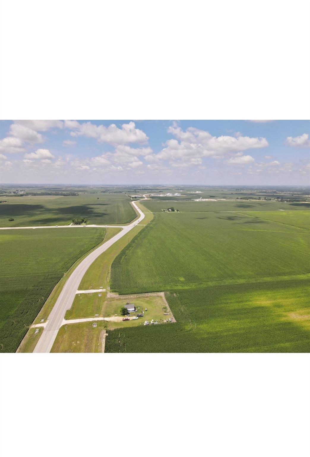 13732 Chandler Rd, Taylor, TX 76574