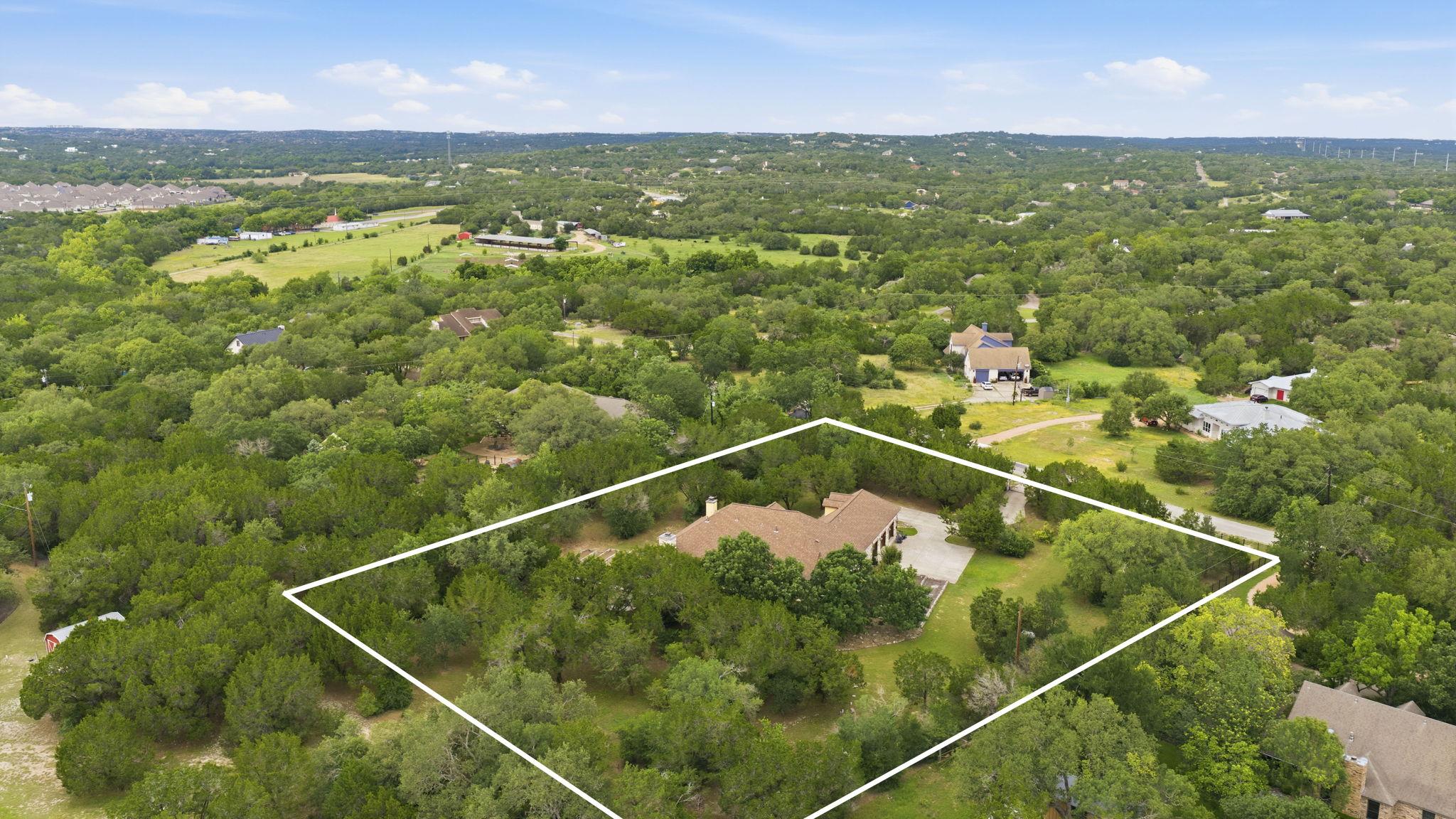 8121 Bluff Trl, Austin, TX 78737