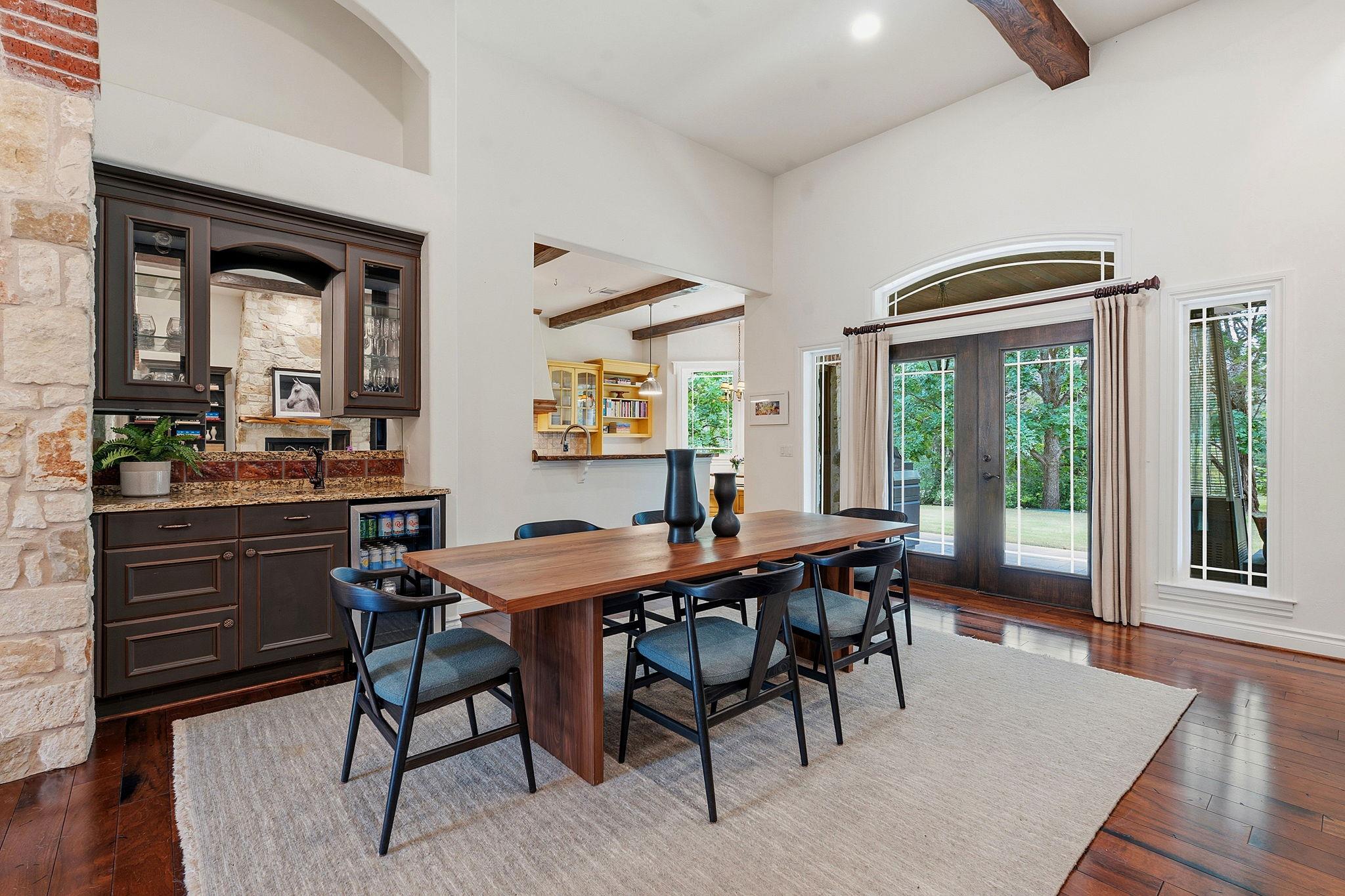 8121 Bluff Trl, Austin, TX 78737