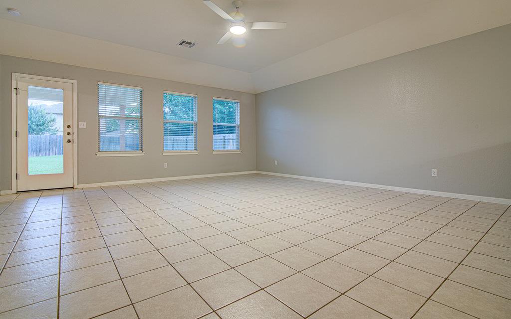 7705 Pebble Creek Dr, Georgetown, TX 78628