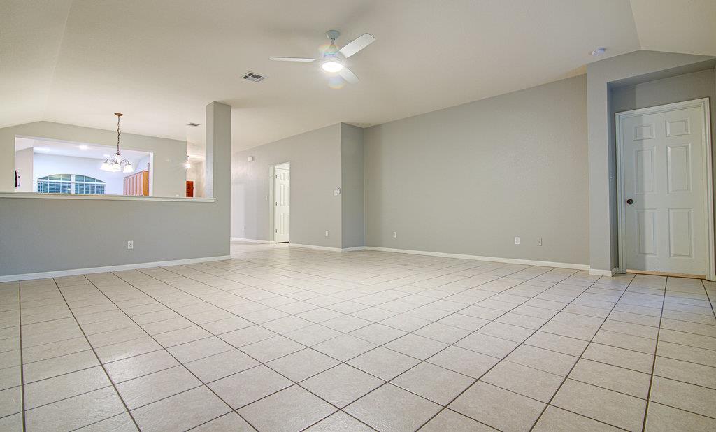 7705 Pebble Creek Dr, Georgetown, TX 78628