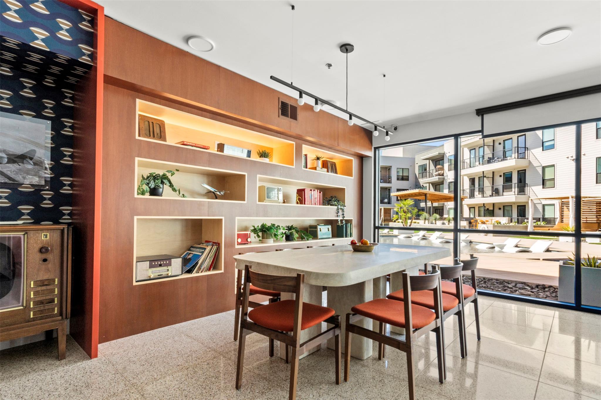 1701 Simond Ave # 418, Austin, TX 78723