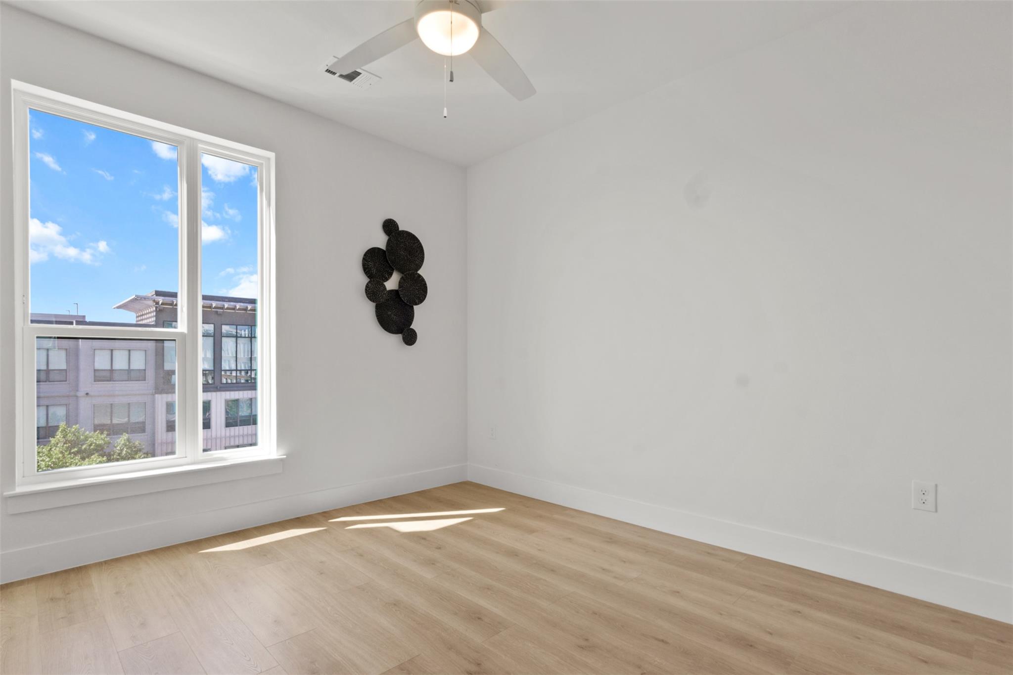 1701 Simond Ave # 418, Austin, TX 78723