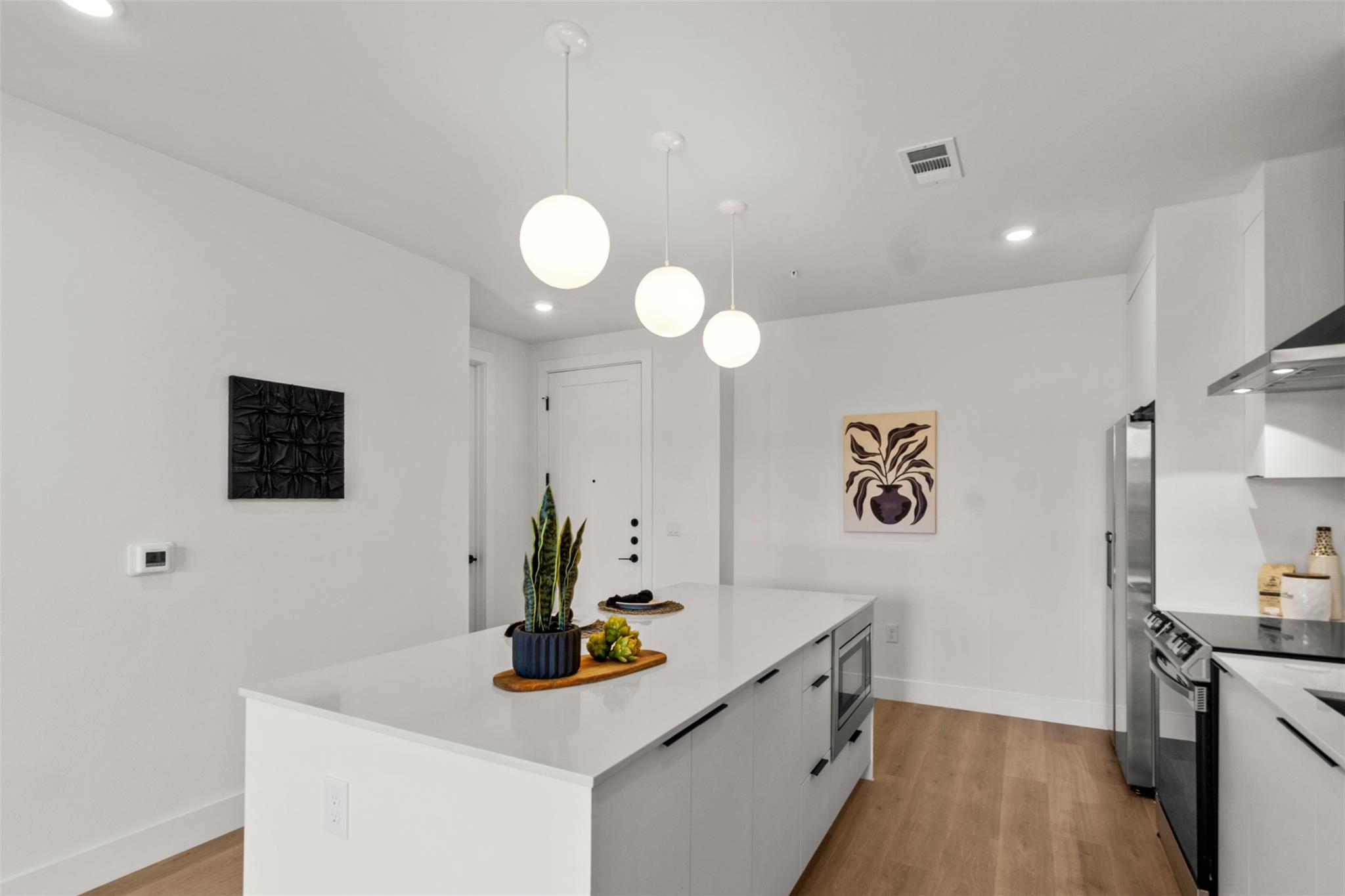 1701 Simond Ave # 418, Austin, TX 78723
