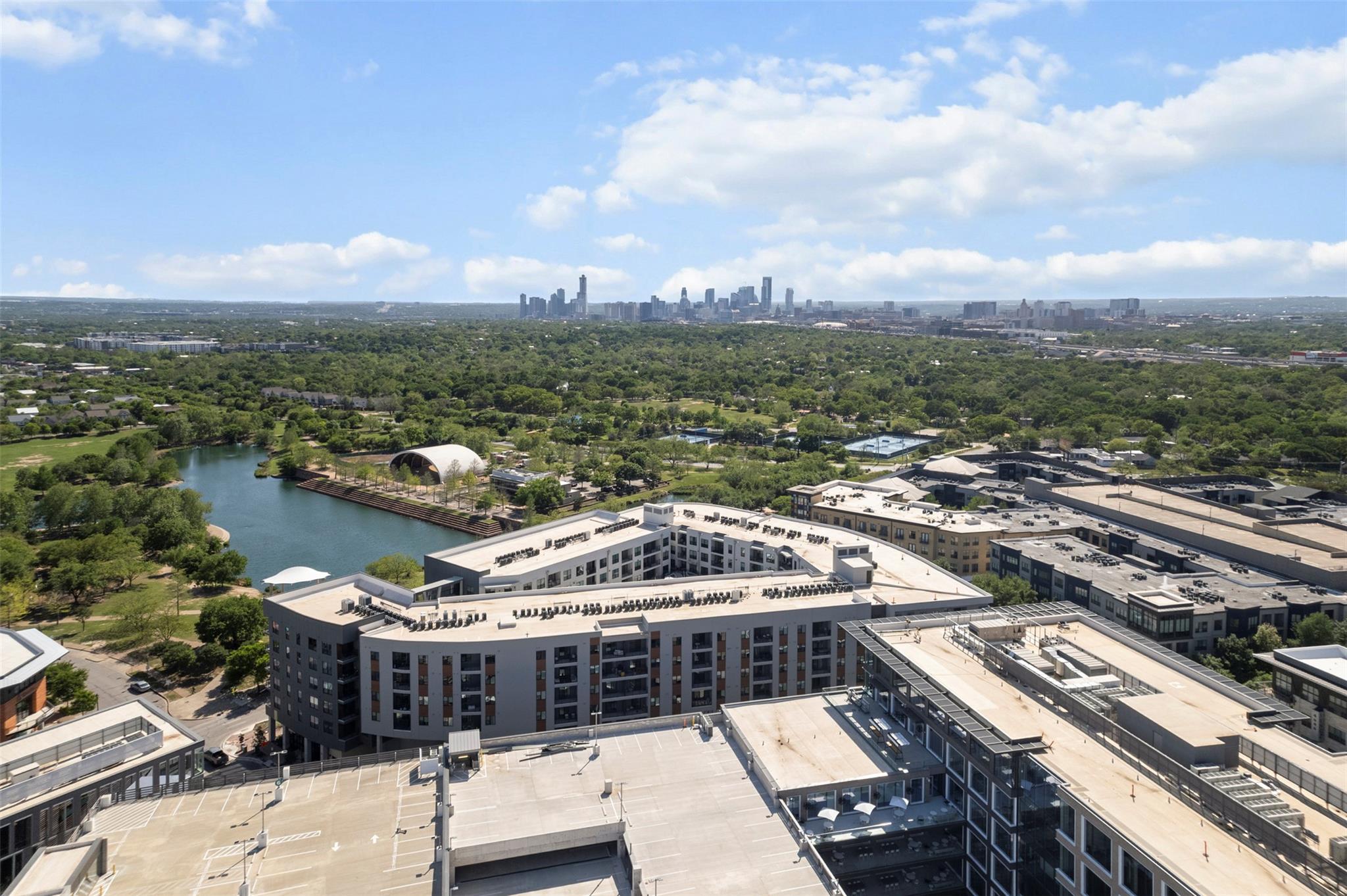 1701 Simond Ave # 418, Austin, TX 78723